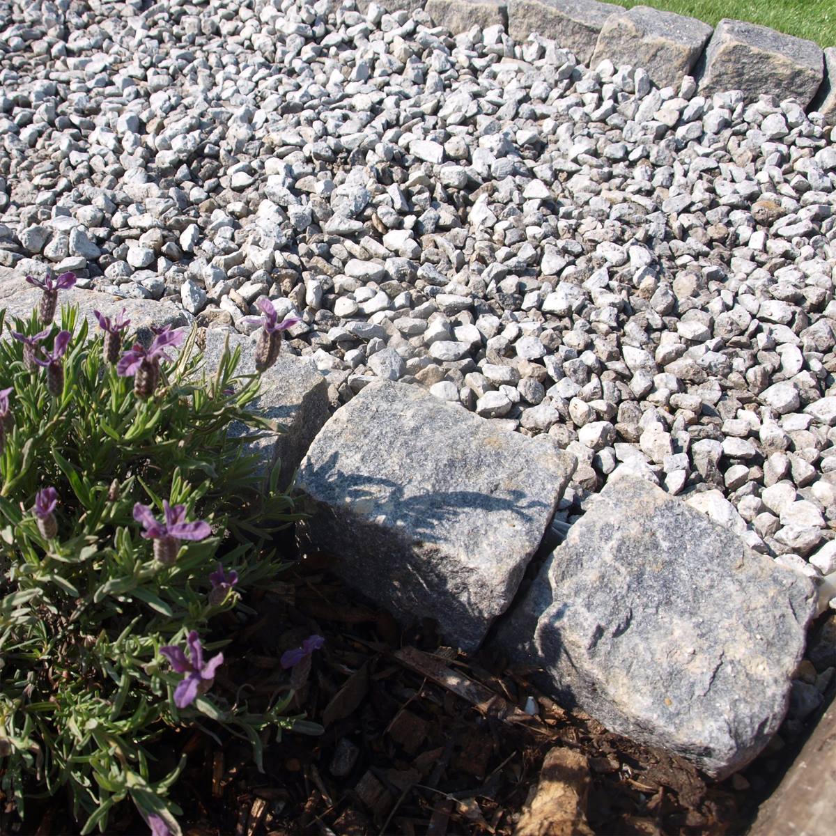 Deco-Pak White Limestone 20mm Decorative Aggregate - Image 4