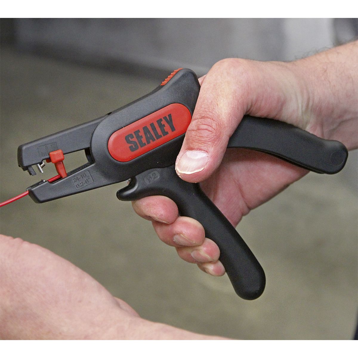 Sealey Automatic Wire Stripping Tool Pistol Grip - Image 2