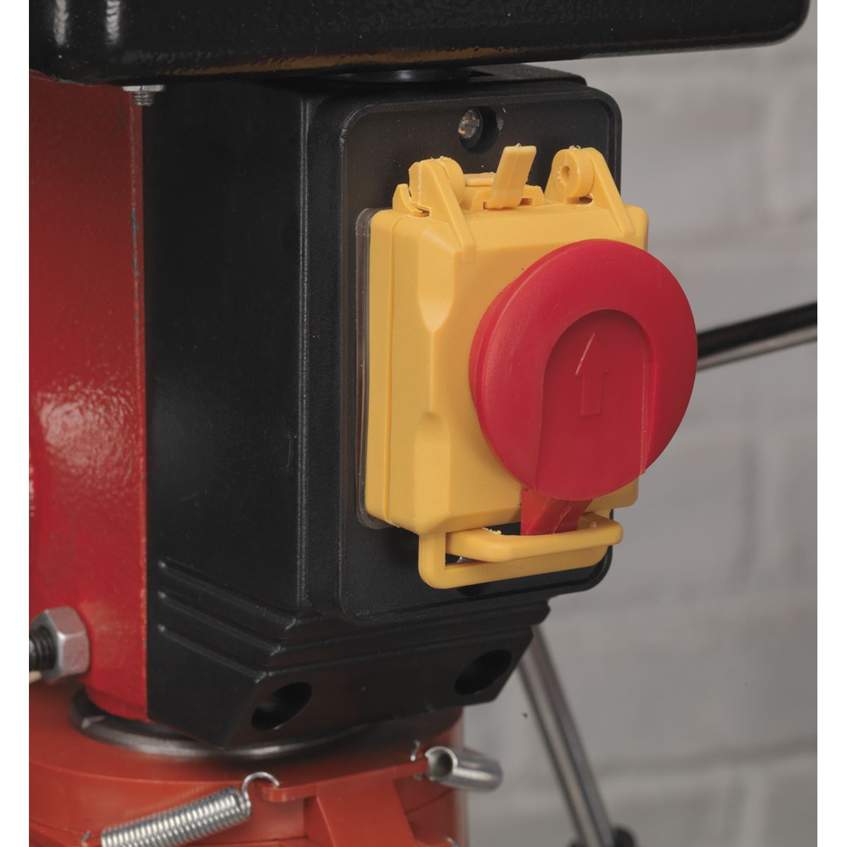 Sealey Pillar Drill Floor 12-Speed 1500mm Height 370W/230V - Image 3
