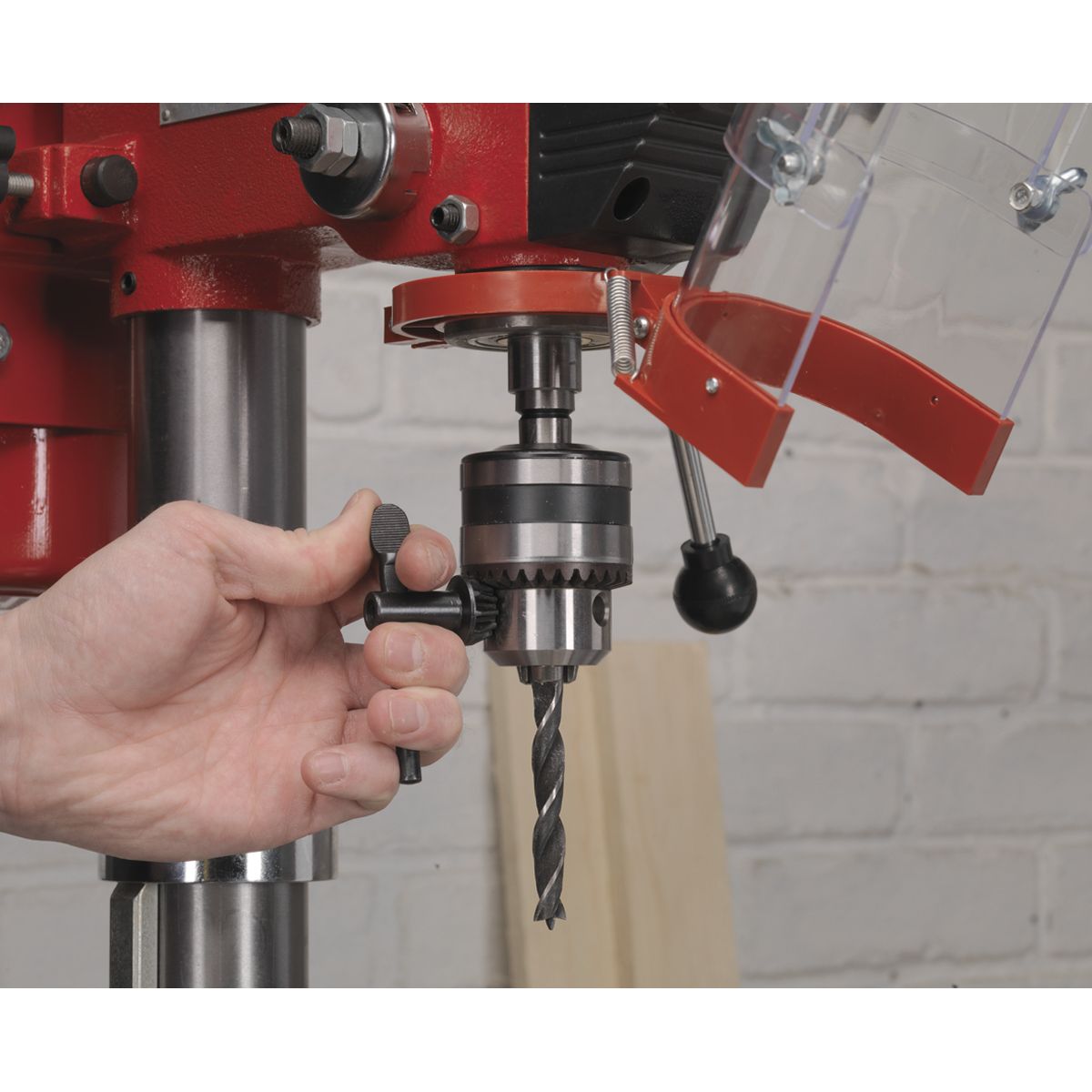 Sealey Pillar Drill Floor 12-Speed 1500mm Height 370W/230V - Image 4