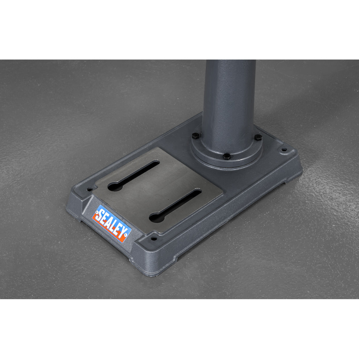Premier Floor Standing Pillar Drill 16-Speed 750W/230V PDM240F