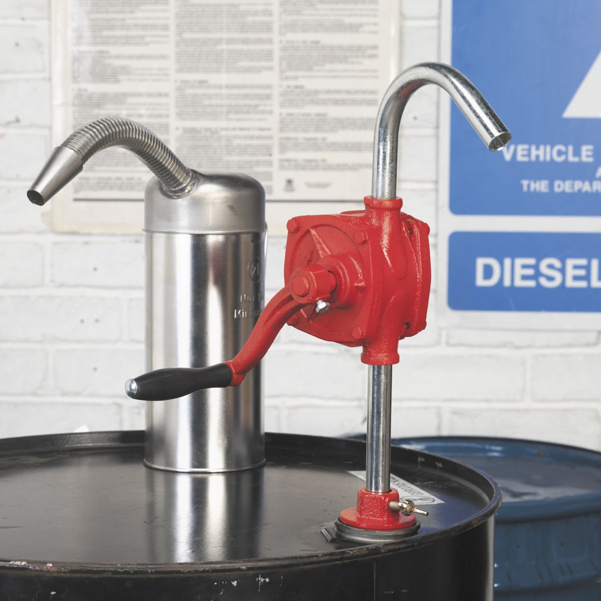 Sealey Rotary Oil Drum Pump 0.2L/Revolution - Image 5