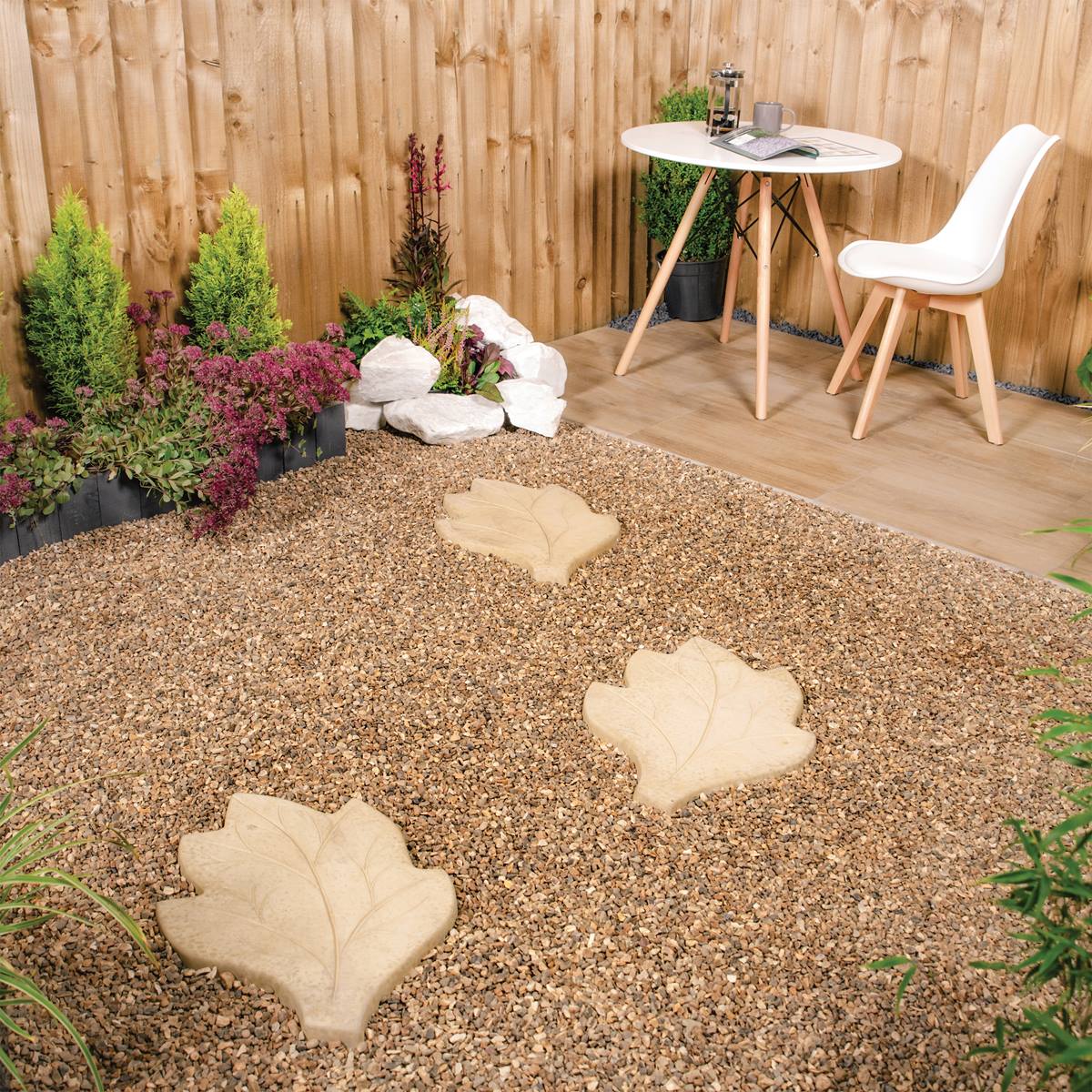 Deco-Pak Leaf Stepping Stone - Buff Gold - Image 3