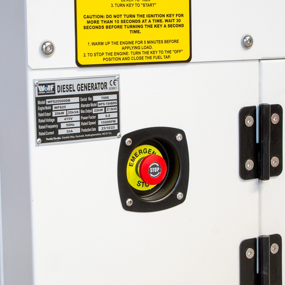 Wolf CONTRACTOR 27.5kVA 22kw 140L 3 Phase / Single PhaseDiesel Generator - Image 9