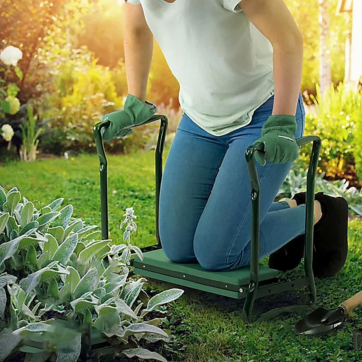 Wolf Folding Kneeler/Seat with Tool Bag