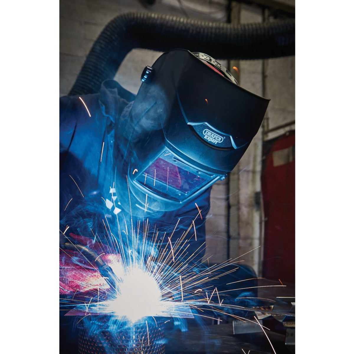 Draper Expert Auto-Darkening Multi-Use Welding Helmet, Shade 5-1370301 02512
