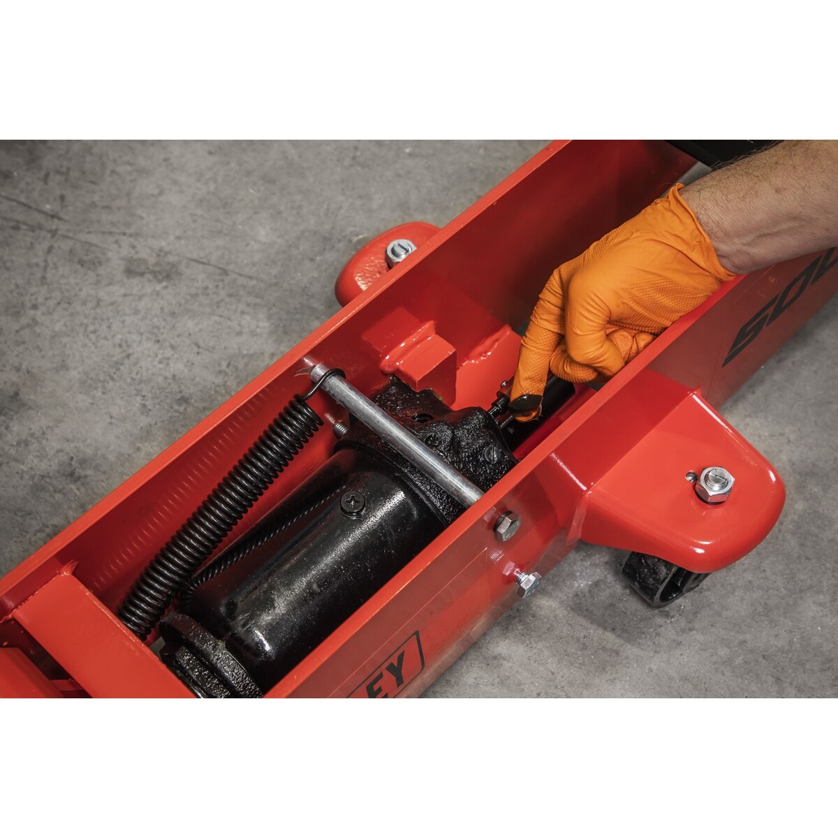 Sealey Premier Long Reach Trolley Jack 5 Tonne - Image 7