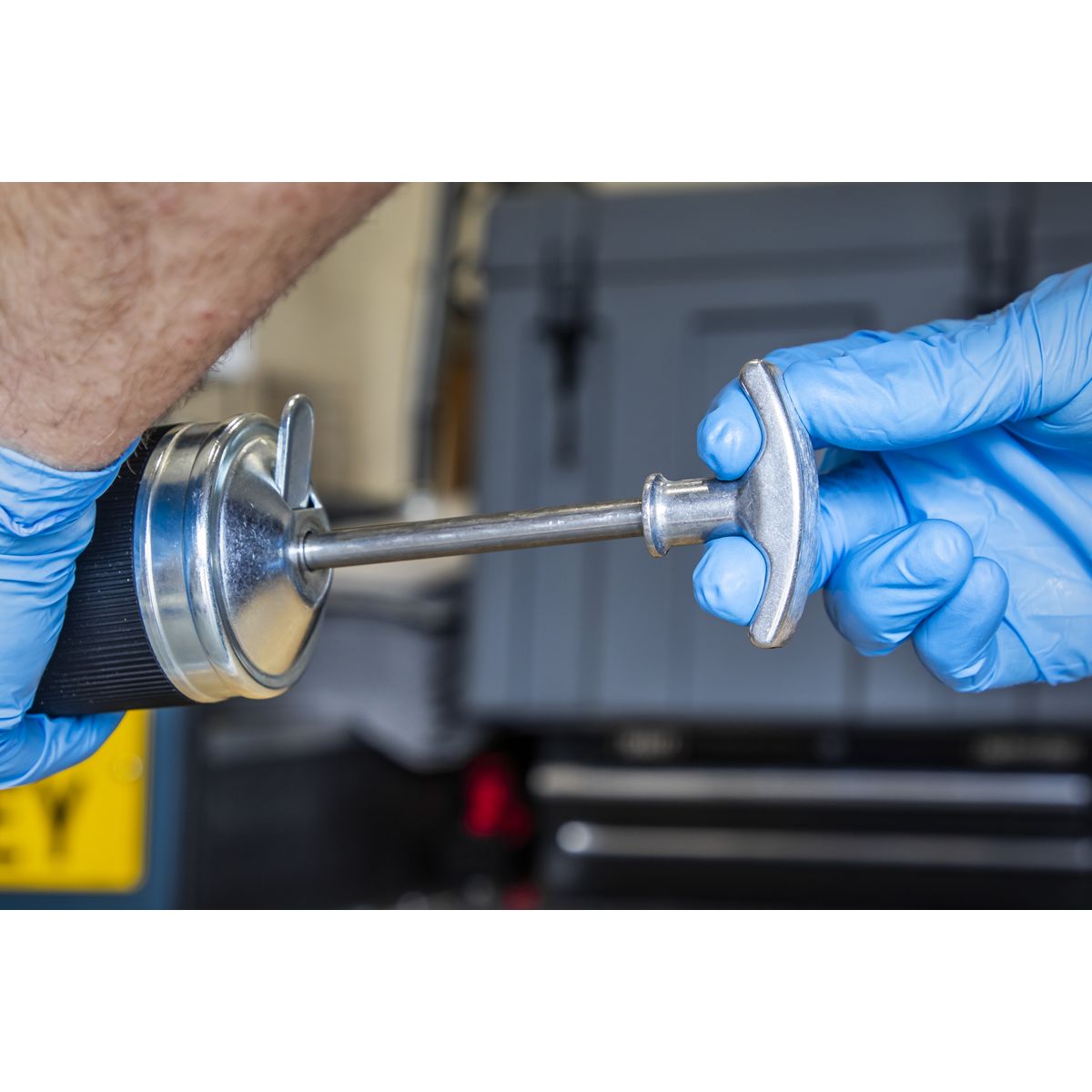 Sealey Heavy-Duty 3-Way Fill Dual Piston Grease Gun - Image 5