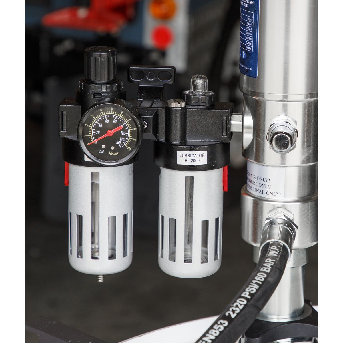 Sealey Air Operated Oil Dispensing System - Image 5