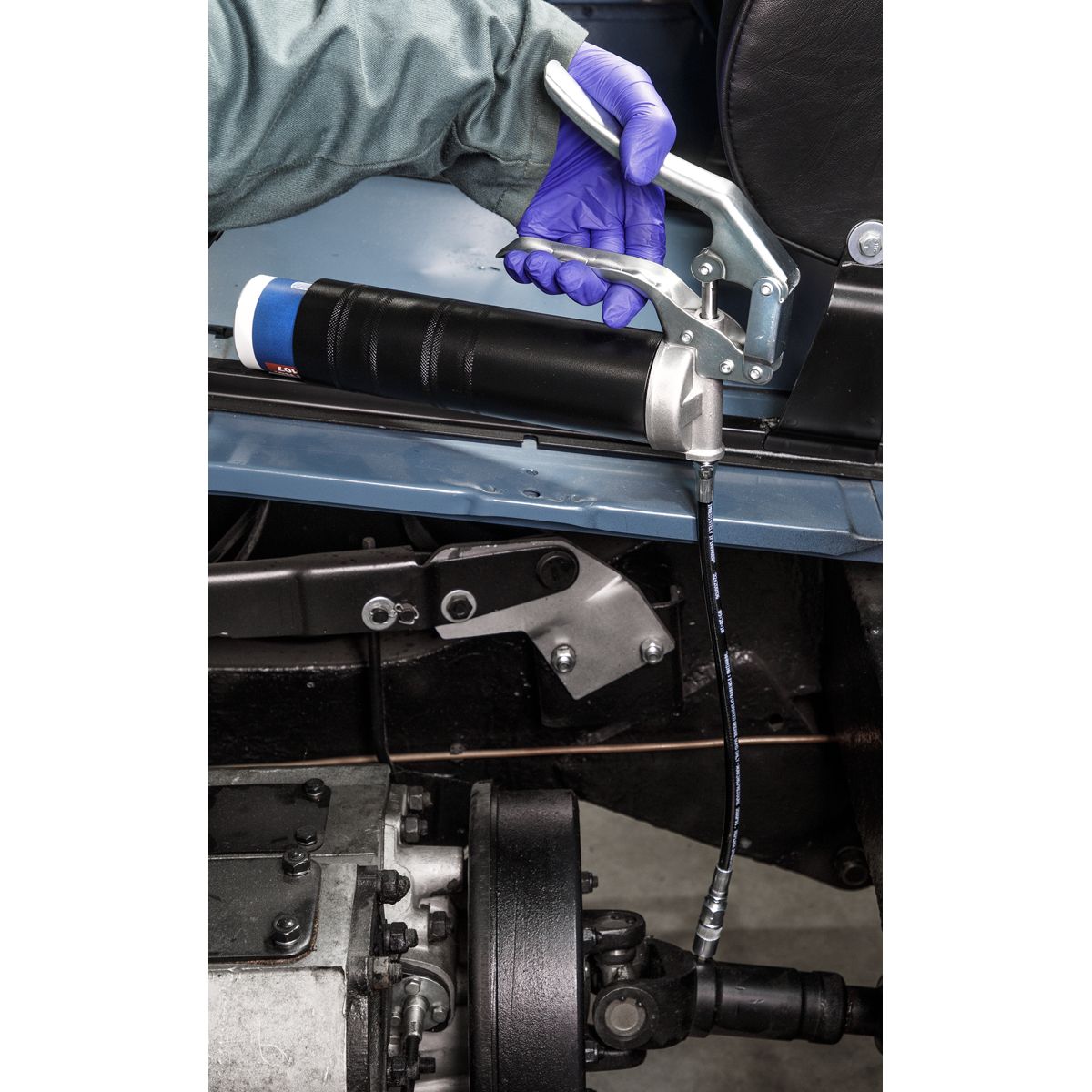 Sealey Pistol Style Screw-Type Grease Gun - Image 4