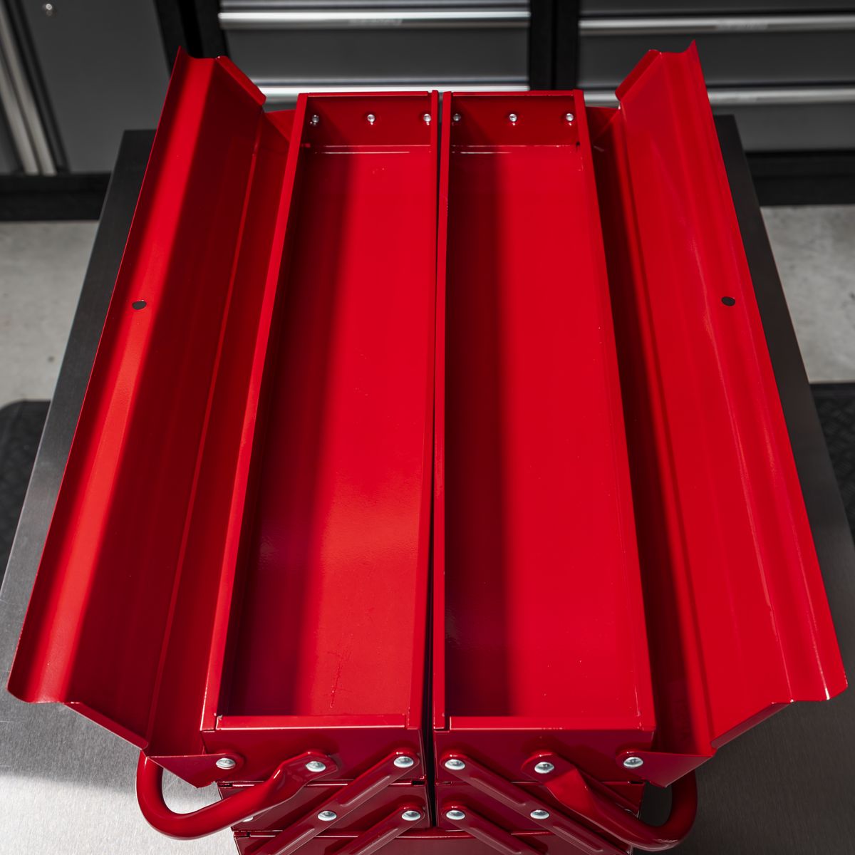 Sealey Cantilever Toolbox 4 Tray 530mm - Image 6