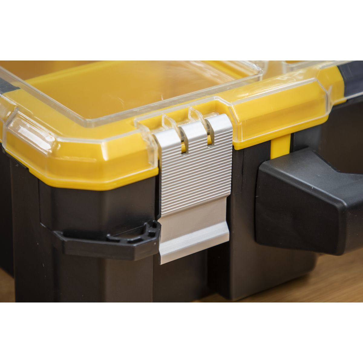 Sealey Parts Storage Case with 12 Removable Compartments 490mm - Image 6