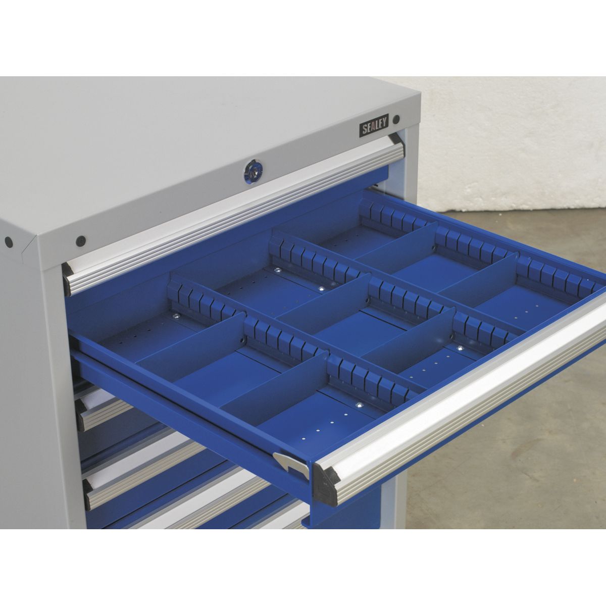 Sealey Premier Industrial Cabinet 5 Drawer - Image 3