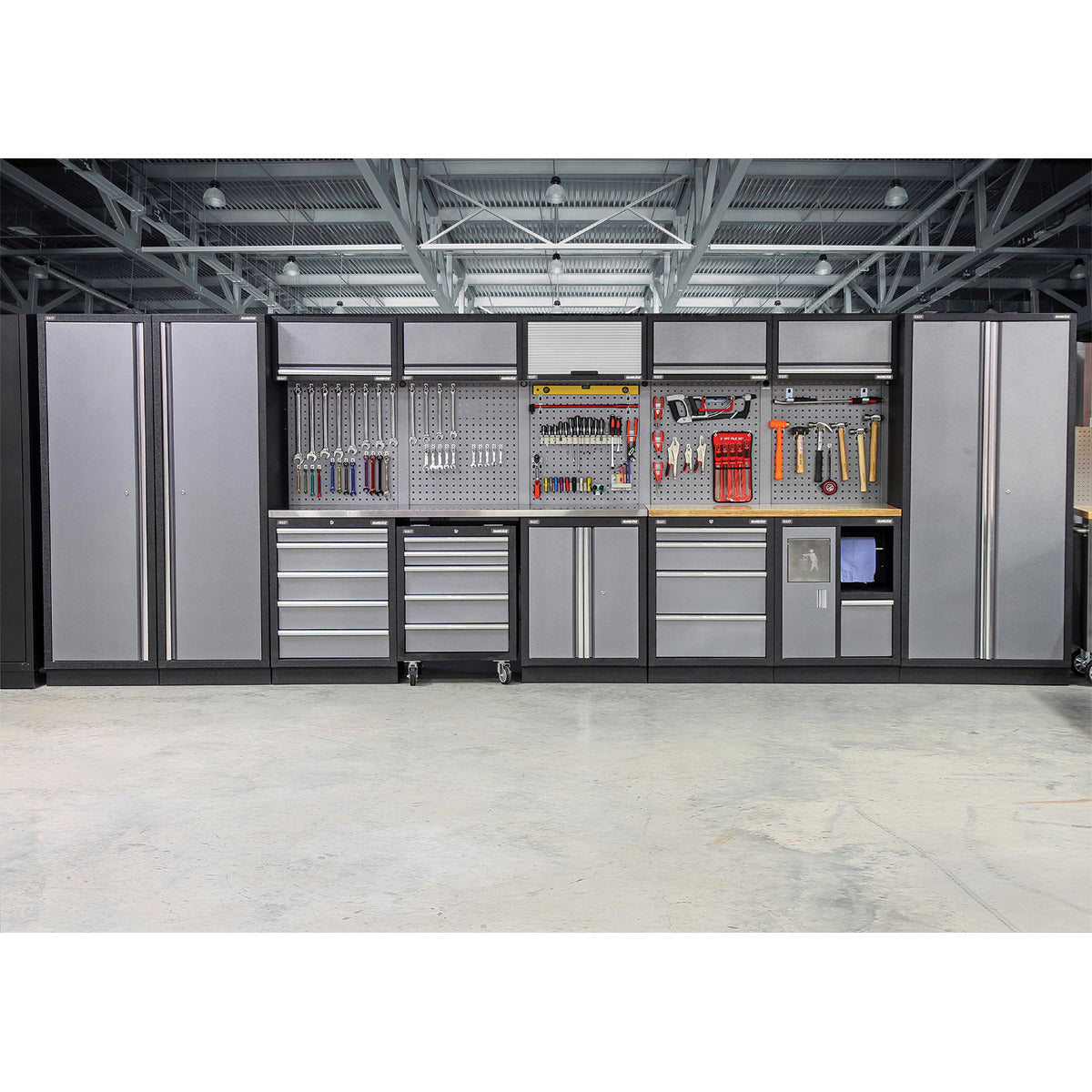 Superline PRO Storage System with Wood Worktop 4.92m APMSSTACK01W