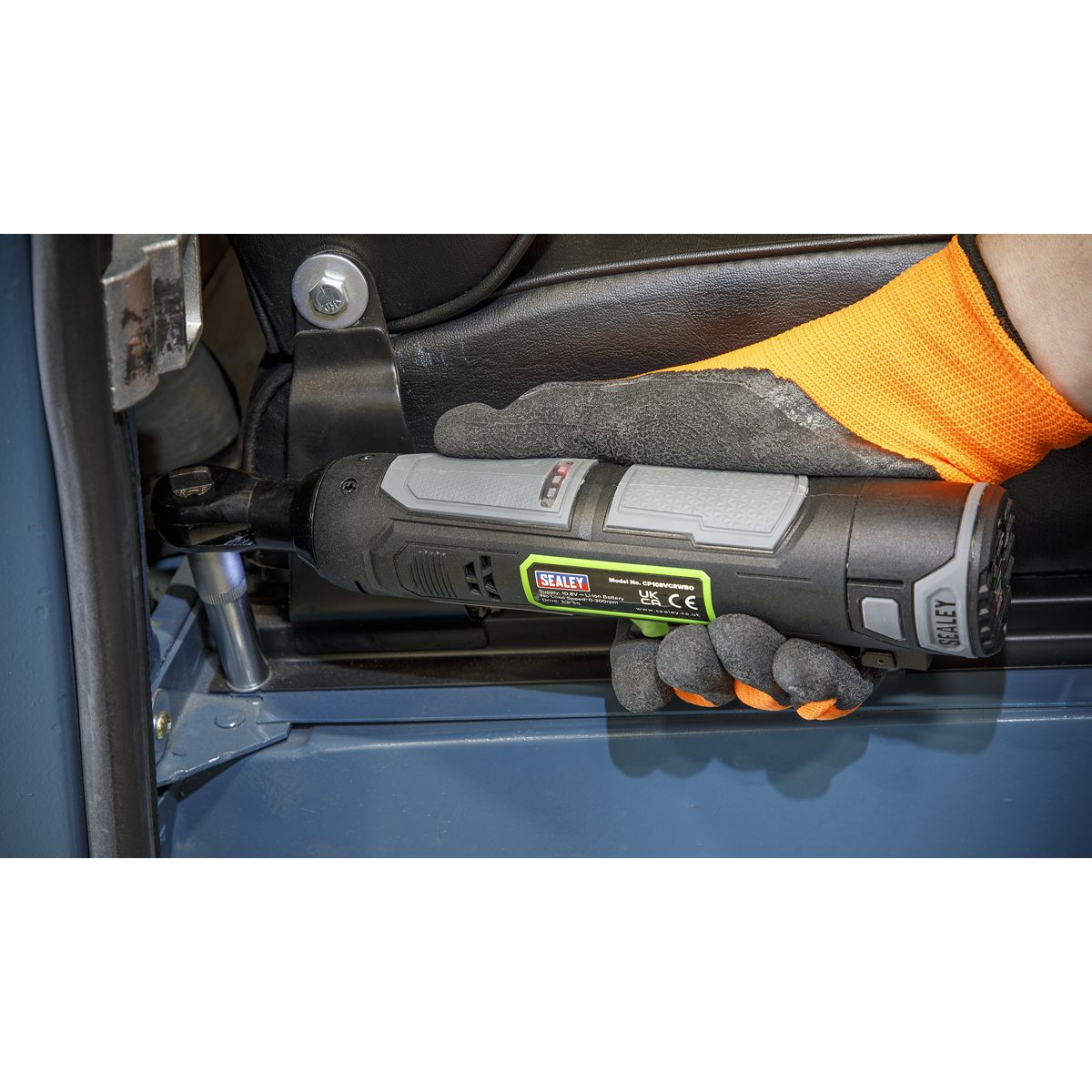 Sealey SV10.8 Series 3/8"Sq Drive Cordless Ratchet Wrench 10.8V - Body Only - Image 9