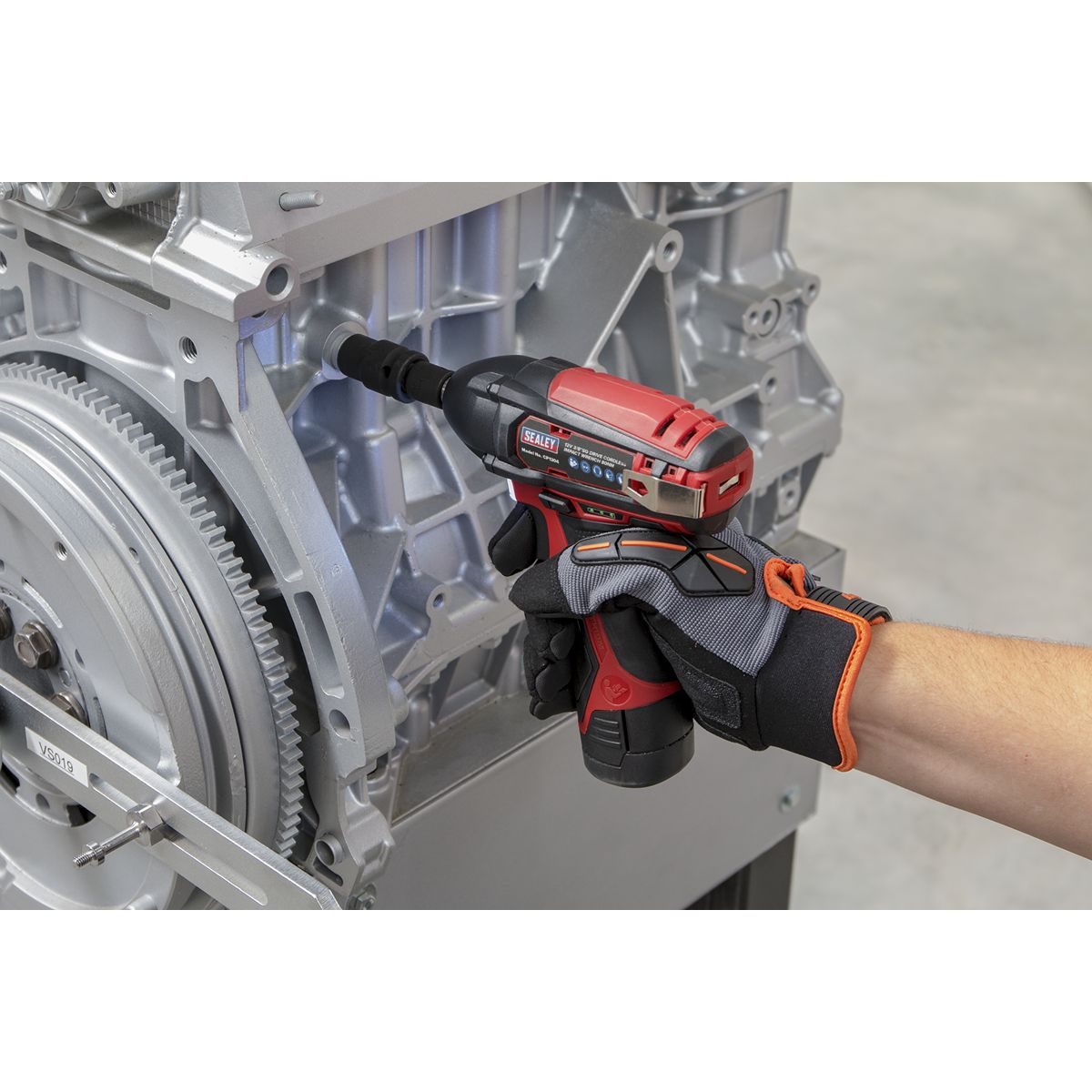 Sealey SV12 Series 3/8"Sq Drive Cordless Impact Wrench 12V - Body Only - Image 7