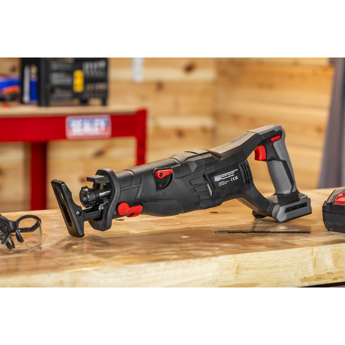 Premier SV20 Series Brushless Cordless Reciprocating Saw 20V 4Ah Kit CP20VRSXKIT1