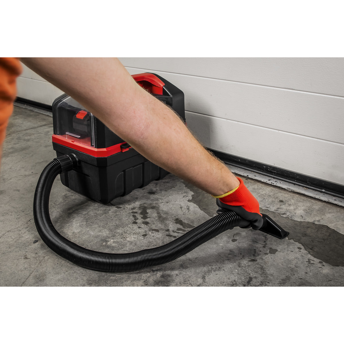 Sealey SV20 Series 10L Cordless Wet & Dry Vacuum Kit 20V 4Ah - 2 Batteries CP20VWDVKIT