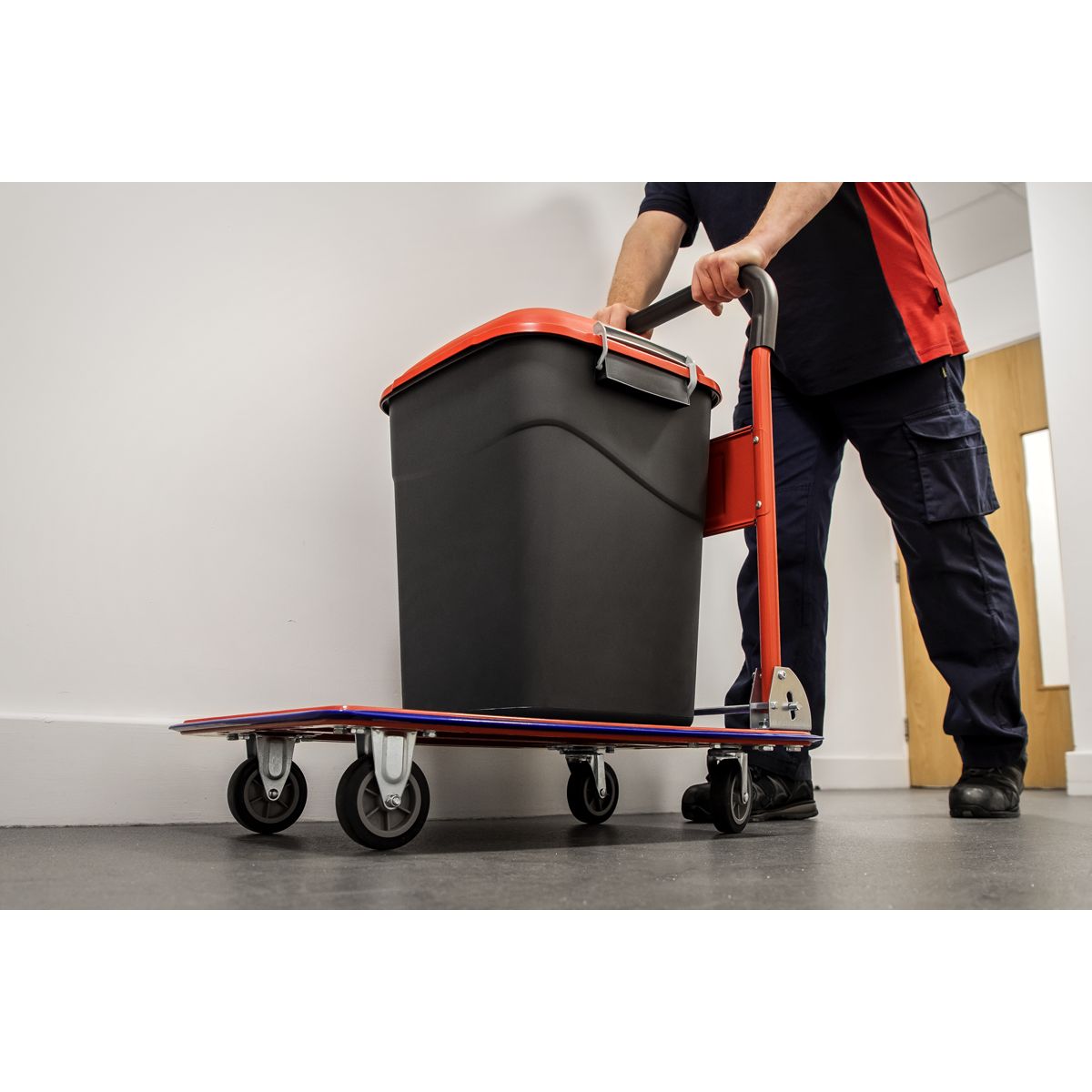 Sealey Folding Platform Truck 150kg Capacity - Image 10