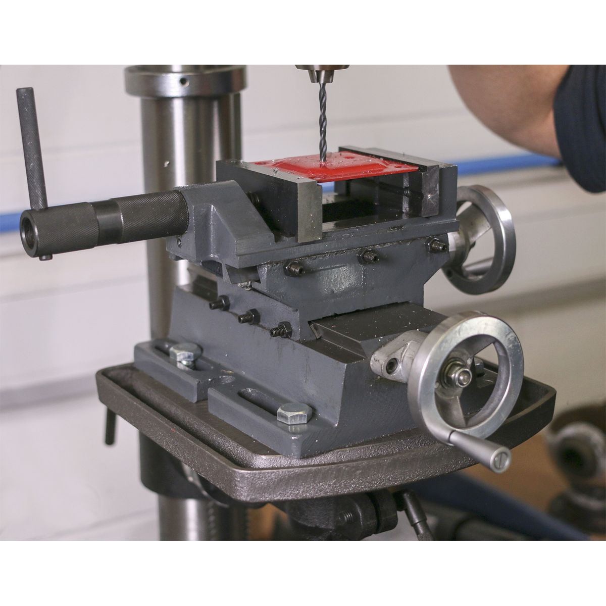Sealey Professional Cross Vice 100mm - Image 2