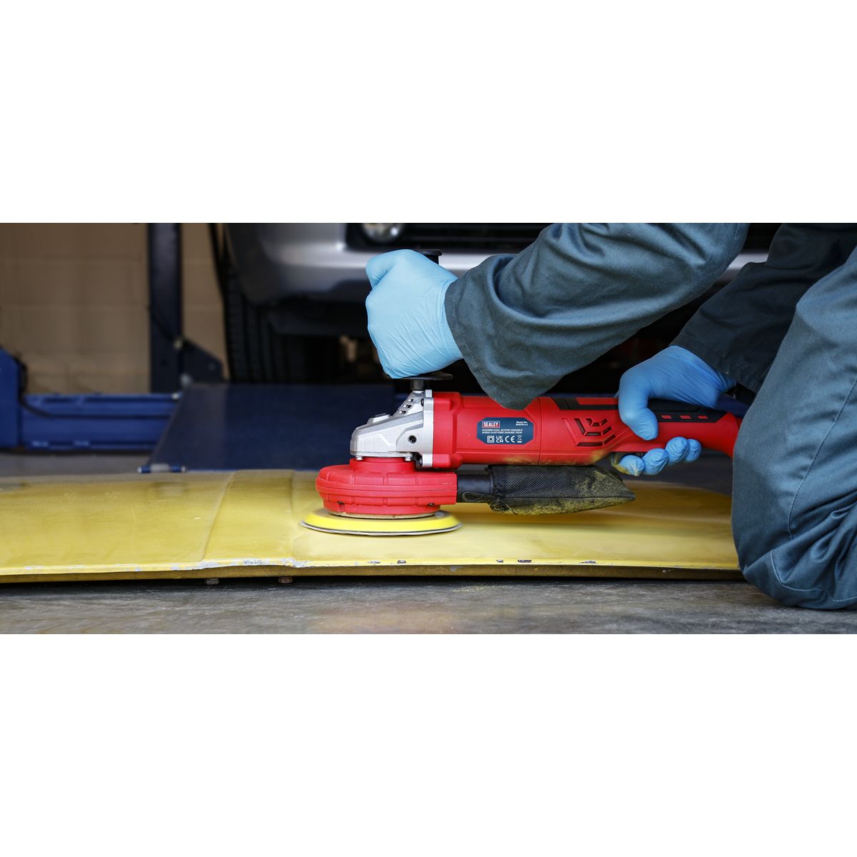 Sealey 150mm Variable Speed Dust-Free Dual Action Sander 750W - Image 7
