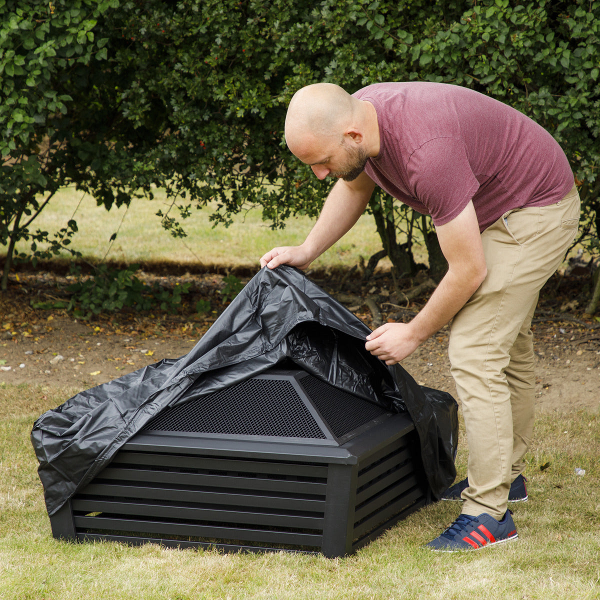 Dellonda 89cm Square Outdoor Fire Pit, Mesh Screen Lid, Black with Water-Resistant Drawstring Cover DG238
