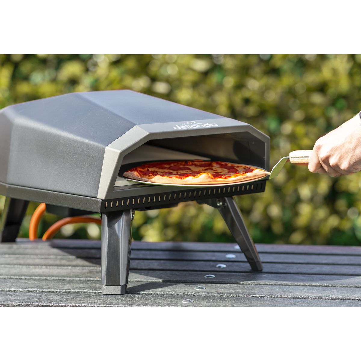 Dellonda Gas Pizza Oven with Water-Resistant Cover/Carry Bag & 12" Pizza Peel - Image 2