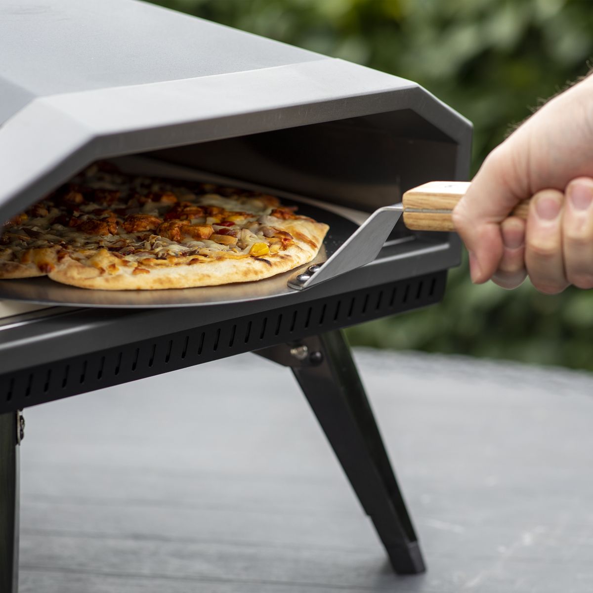Dellonda Gas Pizza Oven with Water-Resistant Cover/Carry Bag & 12" Pizza Peel - Image 5