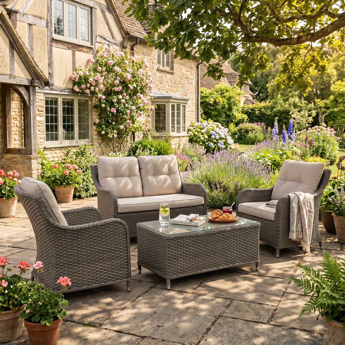 Dellonda Chester Rattan Wicker Outdoor Lounge Set 4pc DG87