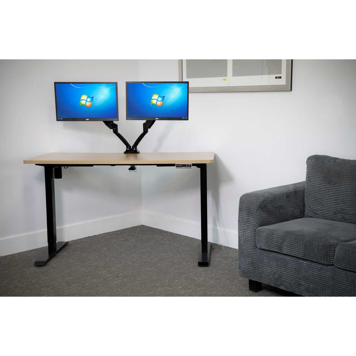Dellonda Oak Electric Adjustable-Height Standing Desk with Memory, Quiet & Fast 1400 x 700mm DH41