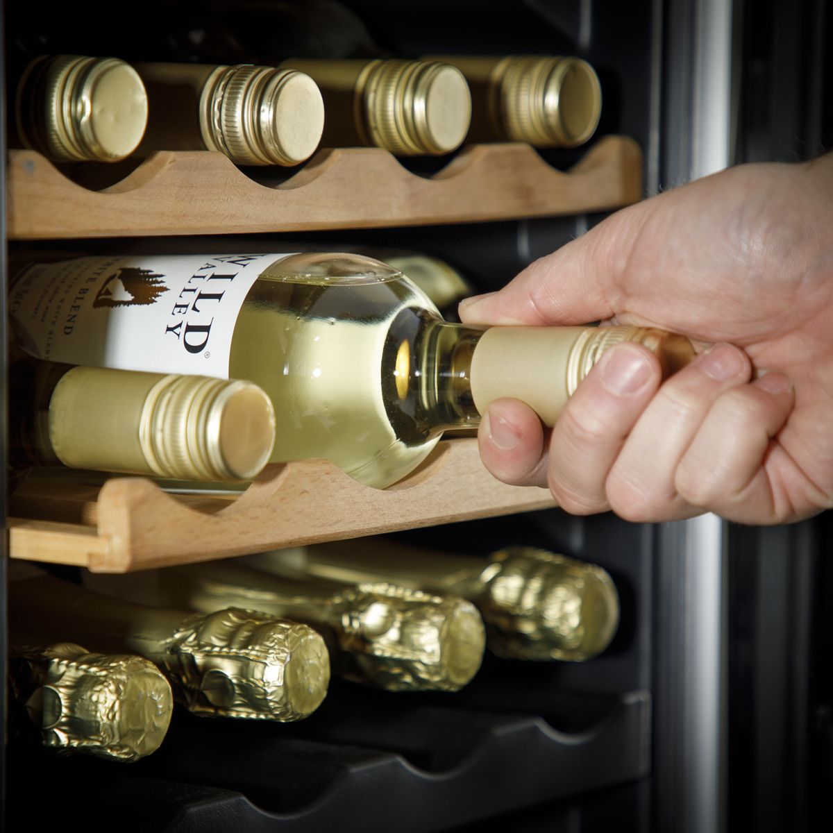 Baridi 36 Bottle Dual Zone Wine Fridge & Cooler - Image 8