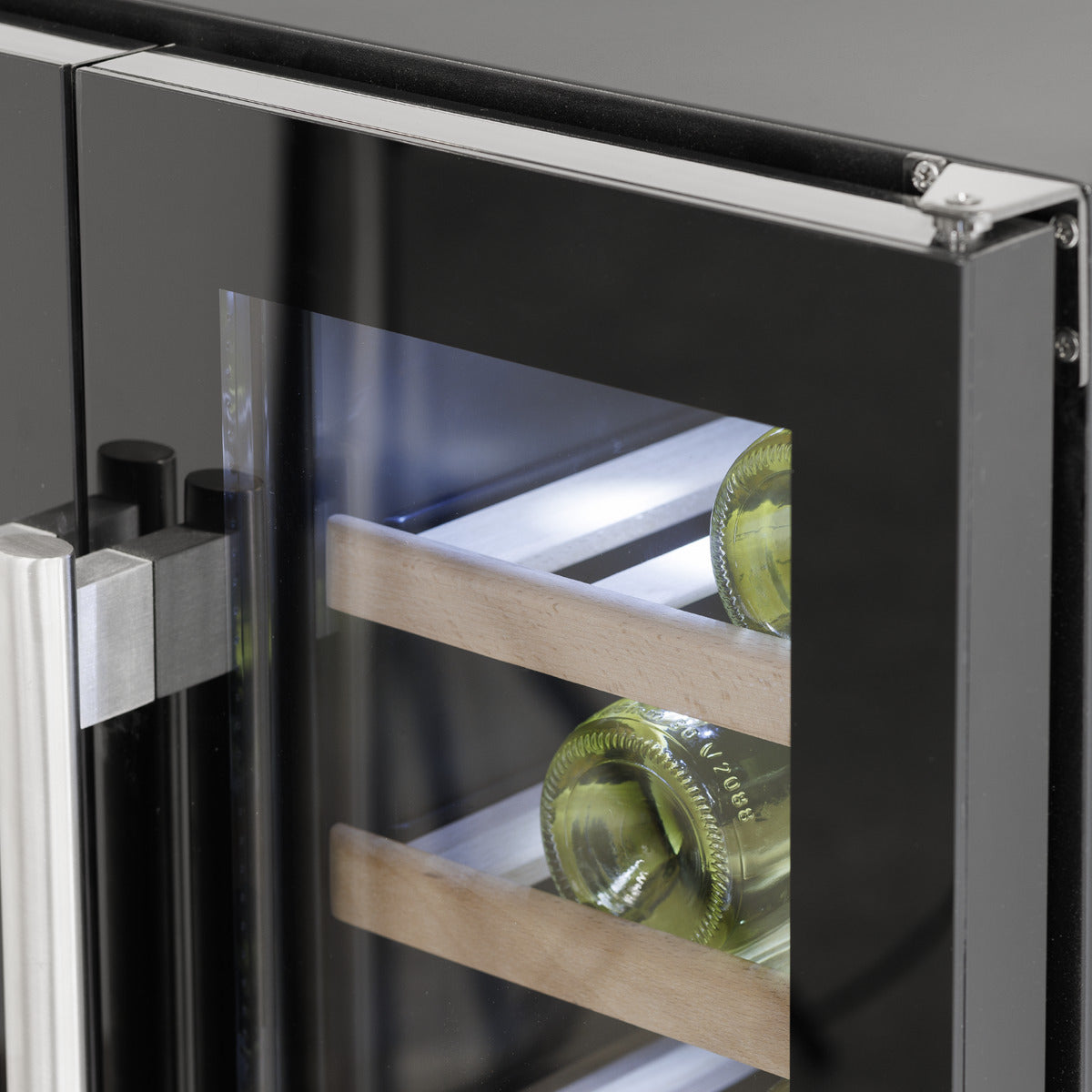 Baridi 40 Bottle/120 Can Dual Zone Undercounter/Freestanding Wine & Drinks Fridge - Black DH96
