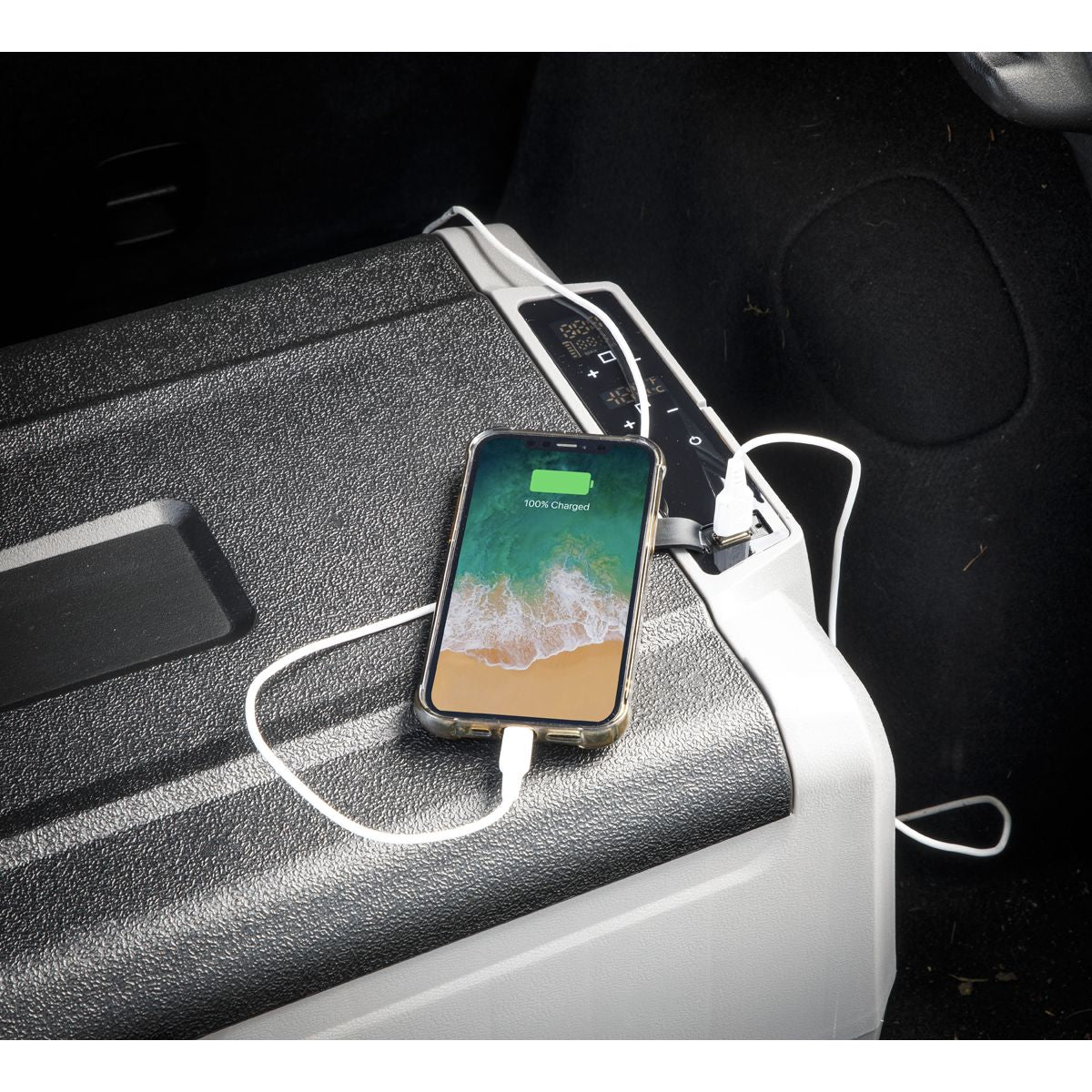 Dellonda Portable Fridge Freezer/Cool Box with LED Display 36L - Image 7