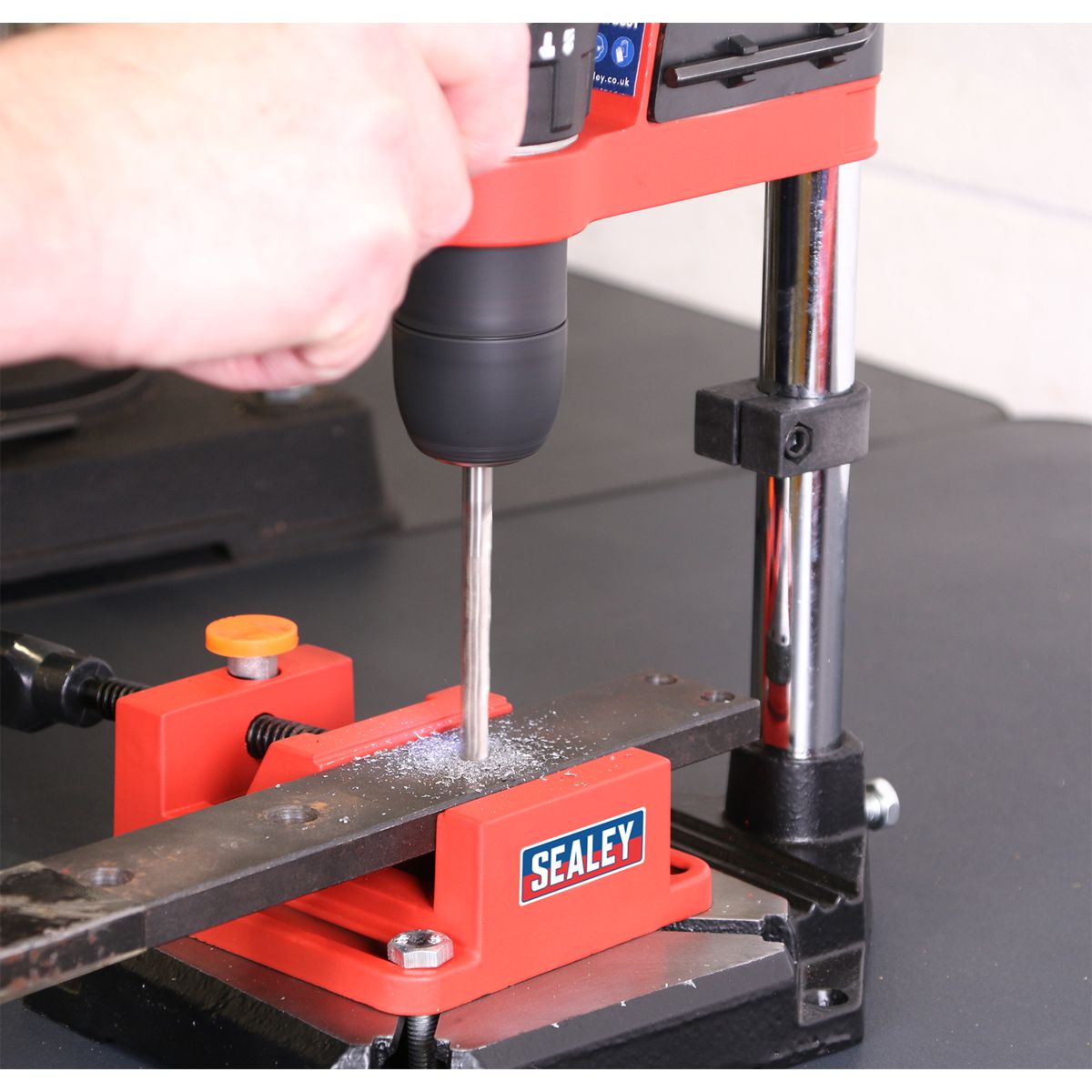 Sealey Drill Stand with Cast Iron Base 500mm & 65mm Vice - Image 6
