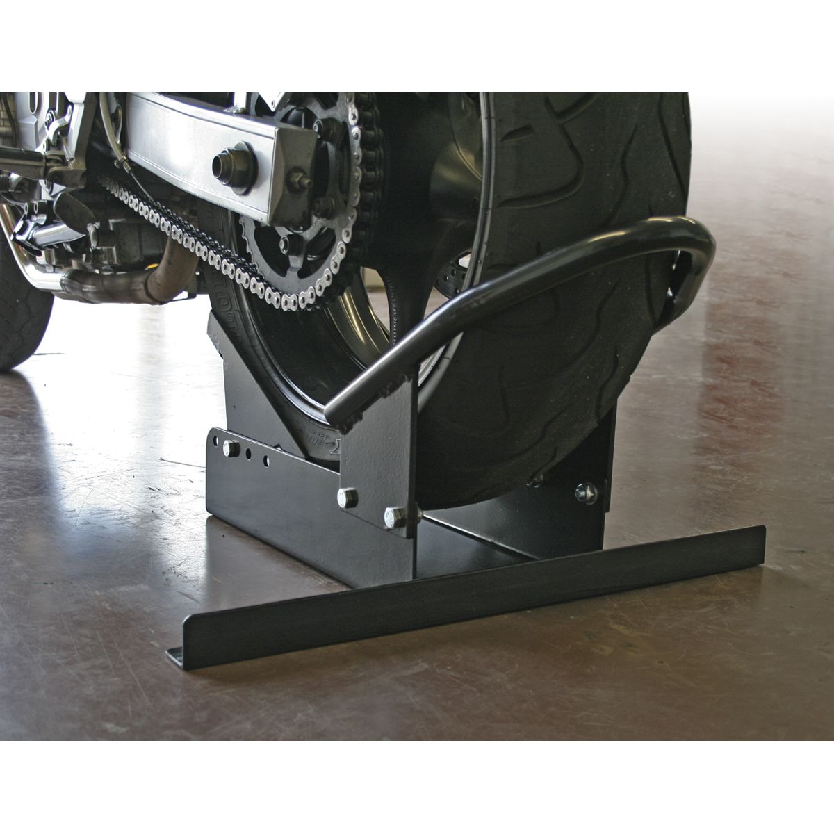 Sealey Motorcycle Rear Wheel Chock - Image 3