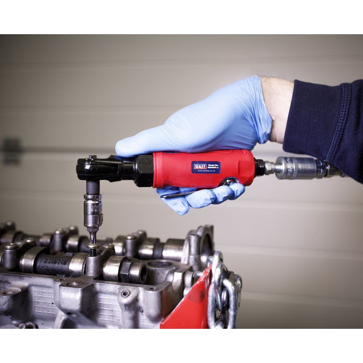 Sealey Generation Compact Air Ratchet Wrench 1/4"Sq Drive - Image 2