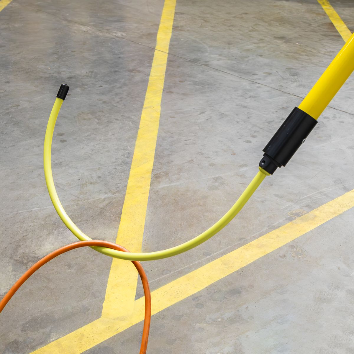 Sealey High Voltage Rescue Pole - Image 6