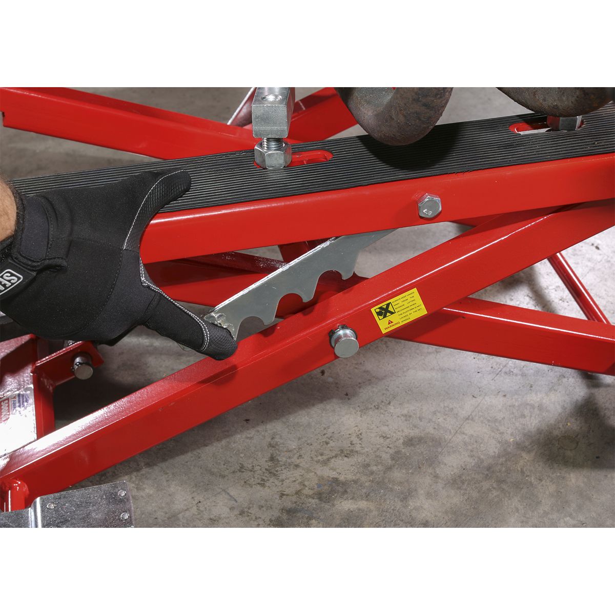 Sealey Hydraulic Motorcycle & Quad Scissor Lift 500kg Capacity - Image 5