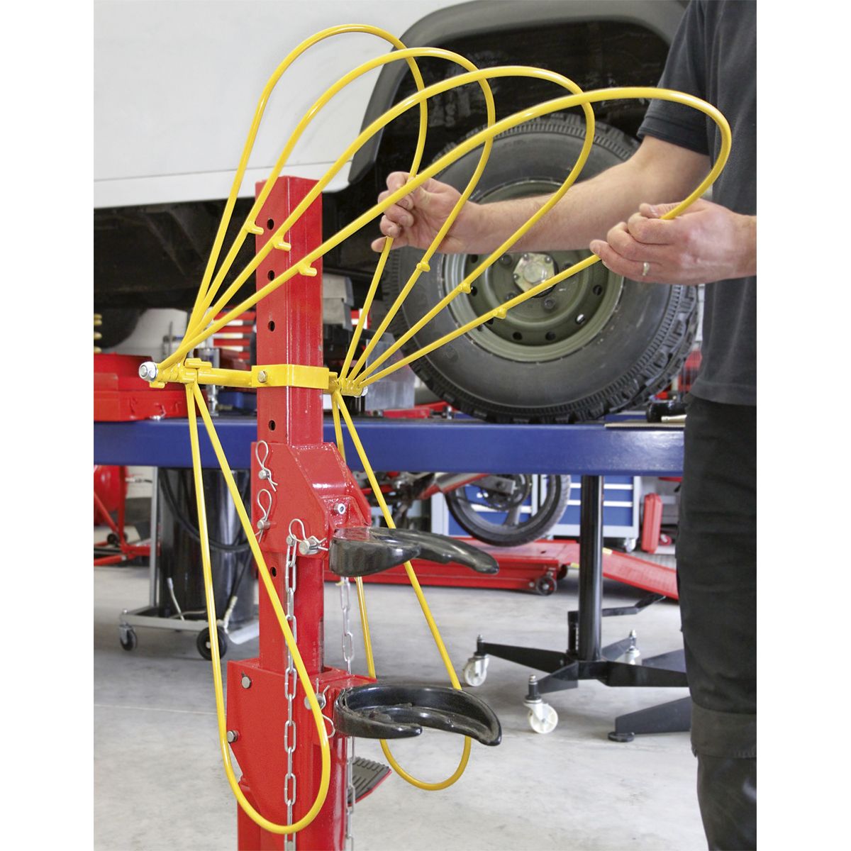 Sealey Coil Spring Compressor Restraint System - Image 8