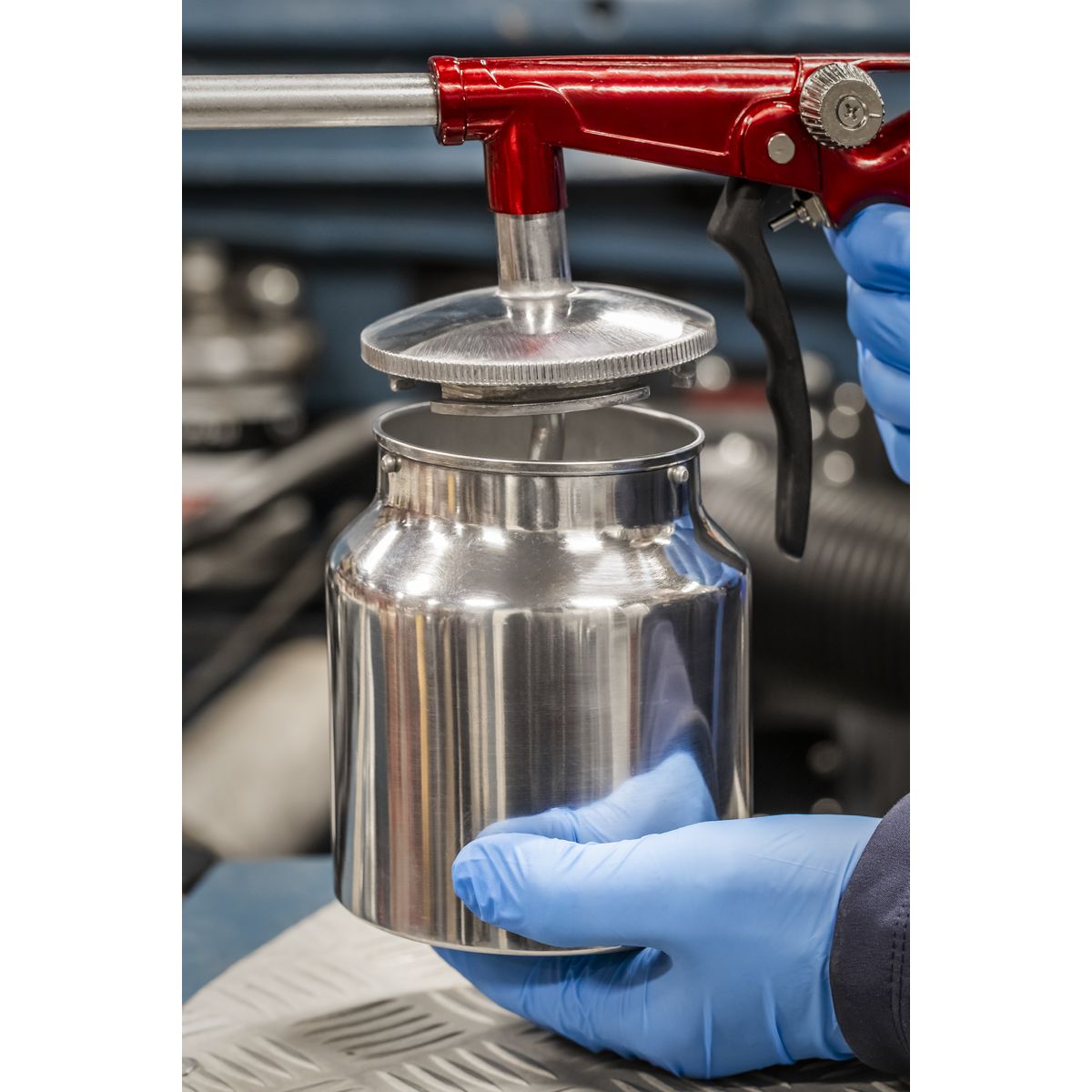 Sealey Paraffin Spray Gun Large Inlet - Image 2