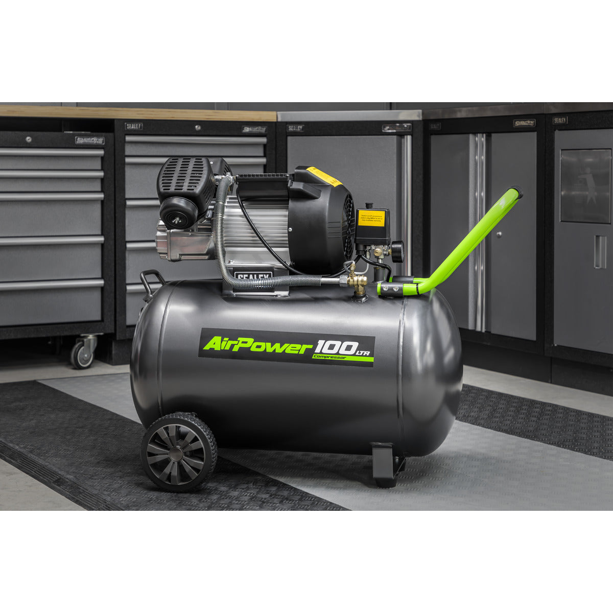 Sealey 100L Direct Drive V-Twin Air Compressor 3hp with Air Accessory Kit SAC10030VEKIT
