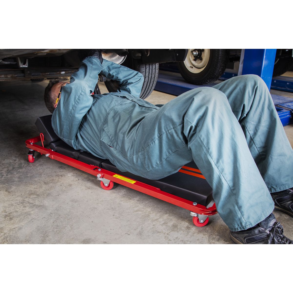 Sealey Steel Creeper/Seat with 7 Wheels & Adjustable Head Rest - Image 4