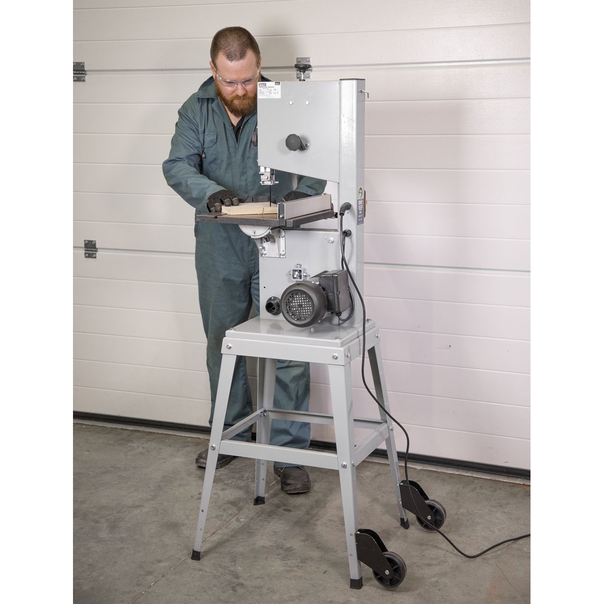 Sealey Professional Bandsaw 245mm - Image 4