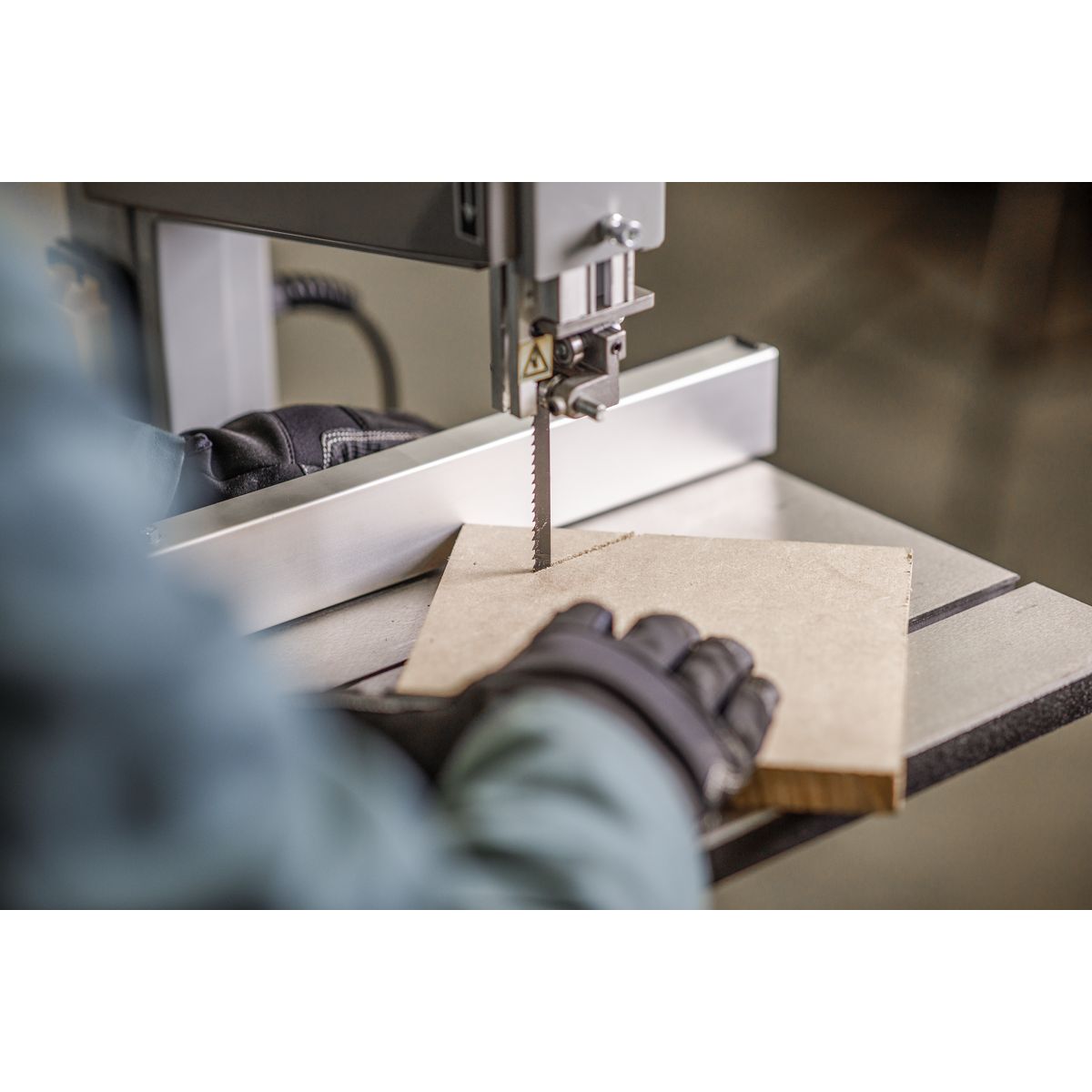 Sealey Professional Bandsaw 245mm - Image 5