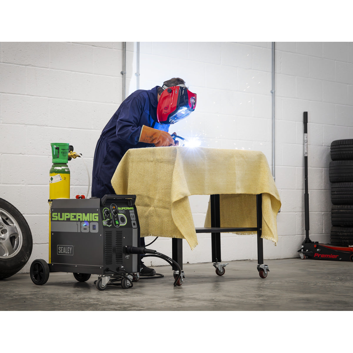 Sealey Fibreglass Sparkproof Welding Blanket 2000 x 1000mm SSP233