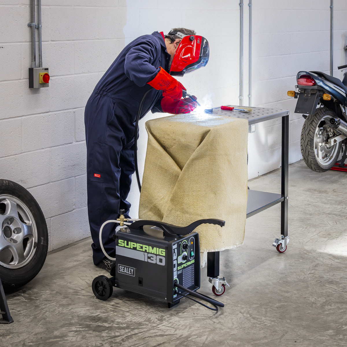 Sealey Mini Portable Gas/Gasless MIG Welder 130A 230V SUPERMIG130