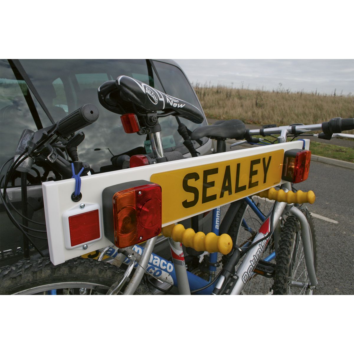 Sealey Trailer Board for use with Bicycle Carriers 3ft with 2m Cable - Image 5