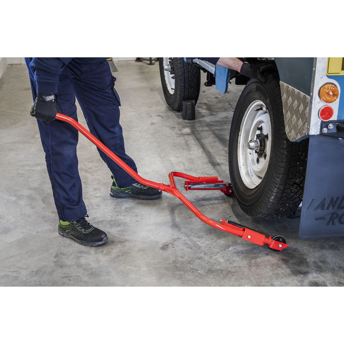 Sealey Tyre & Wheel Handling Dolly 127kg Capacity - Image 3