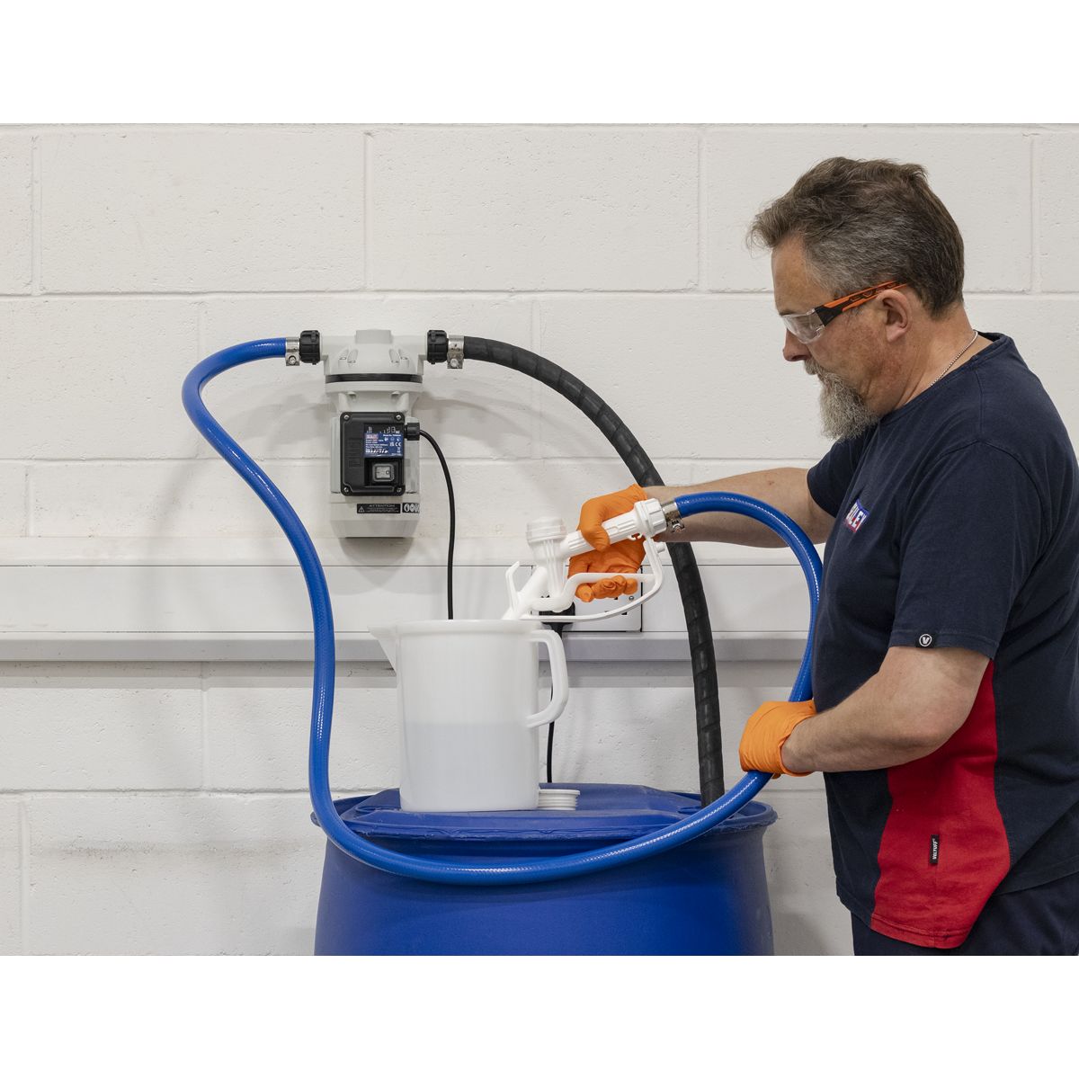 Sealey Portable AdBlue Transfer Pump 230V - Image 5