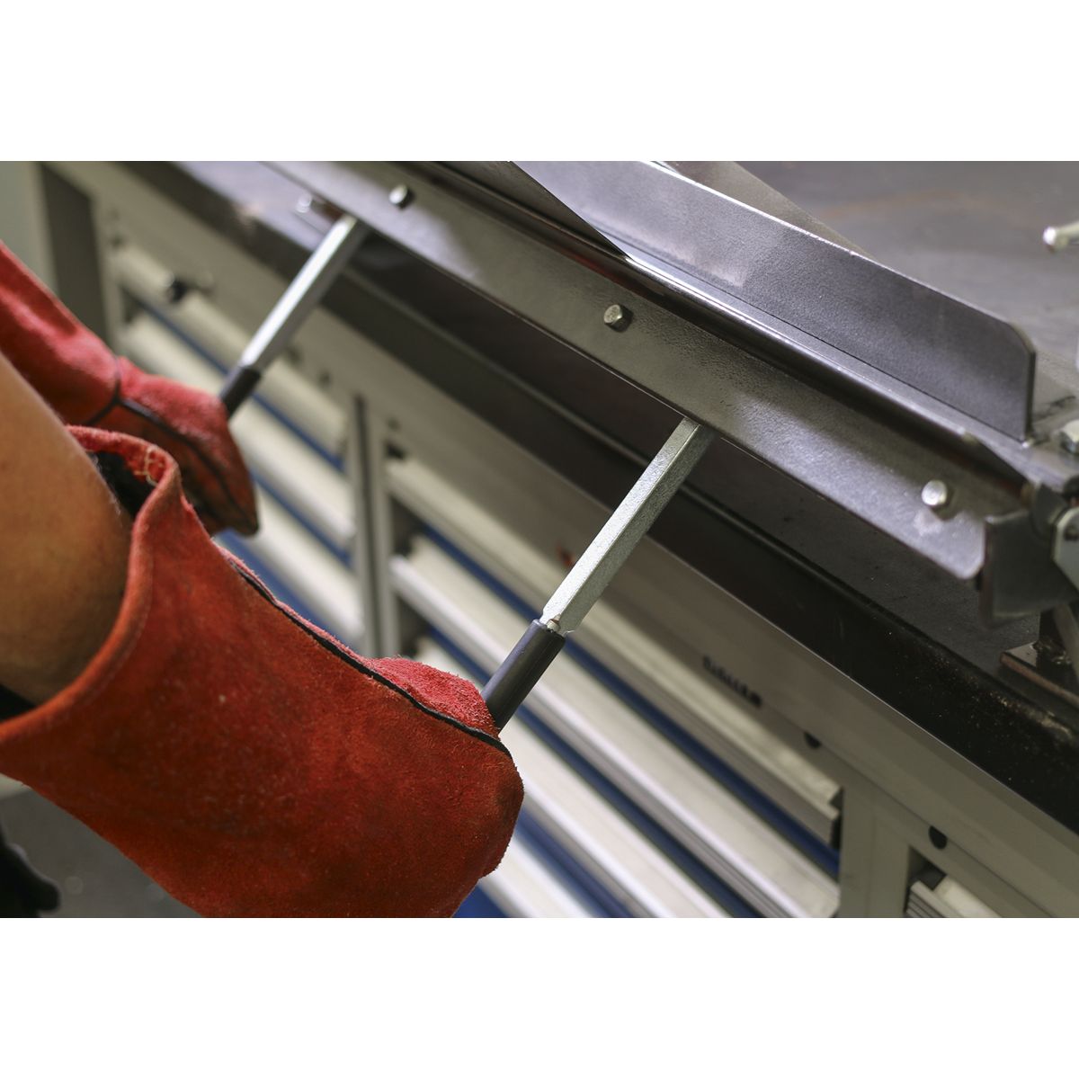 Sealey Vice/Bench Mounting Sheet Metal Folder 700mm - Image 10